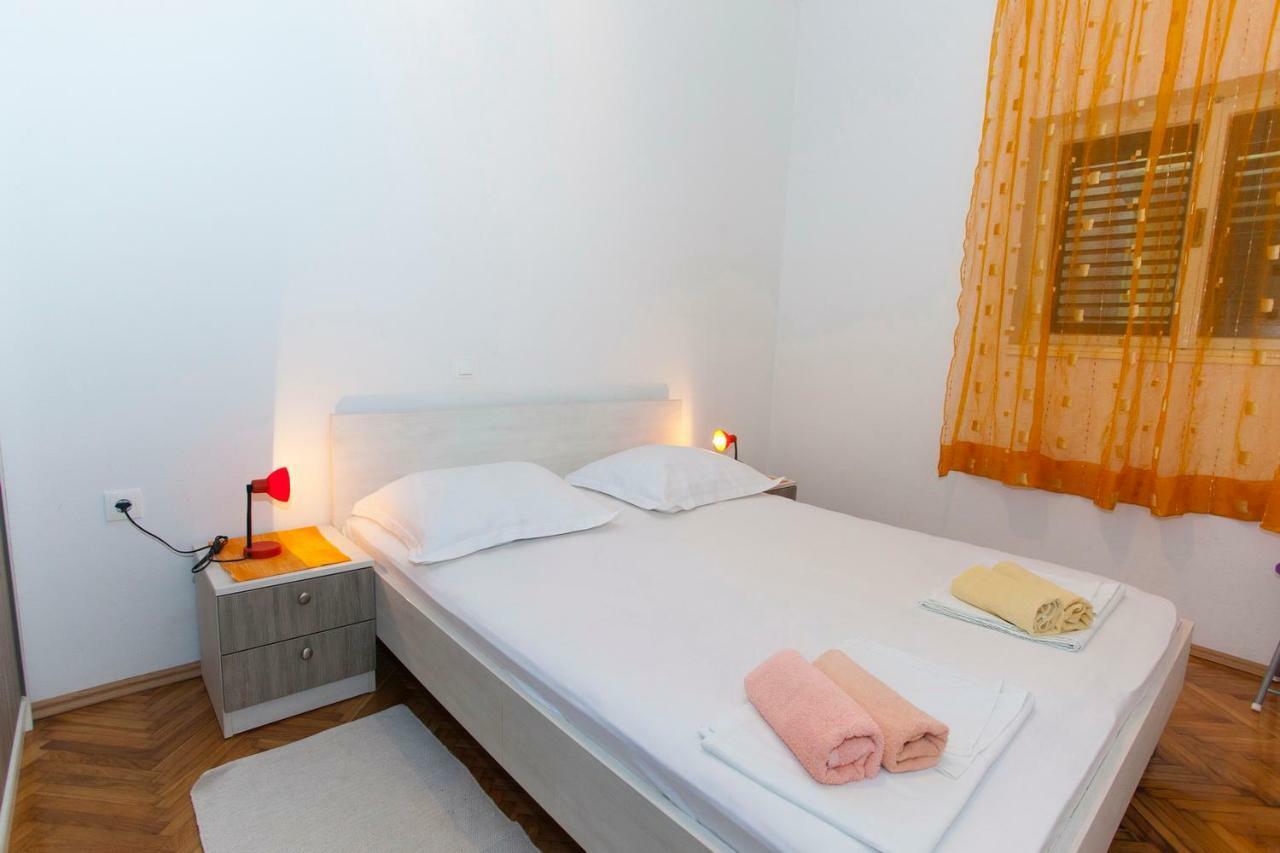 Apartmani Ruza Makarska Eksteriør billede