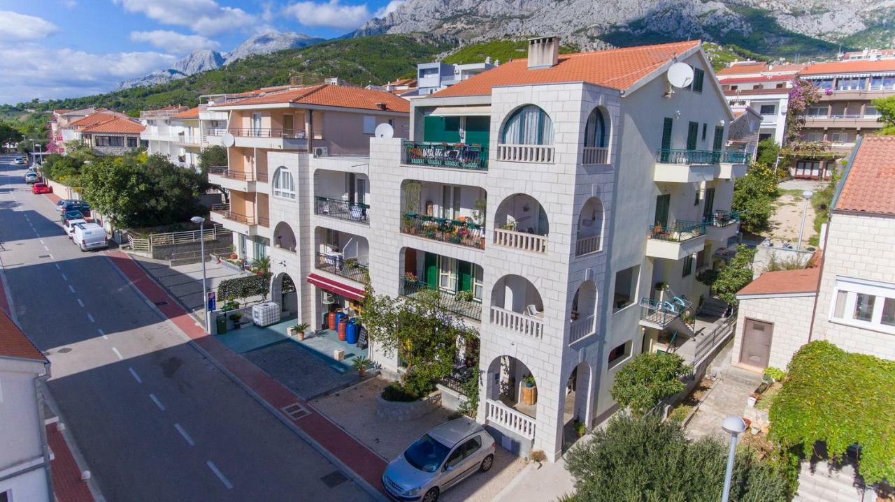 Apartmani Ruza Makarska Eksteriør billede