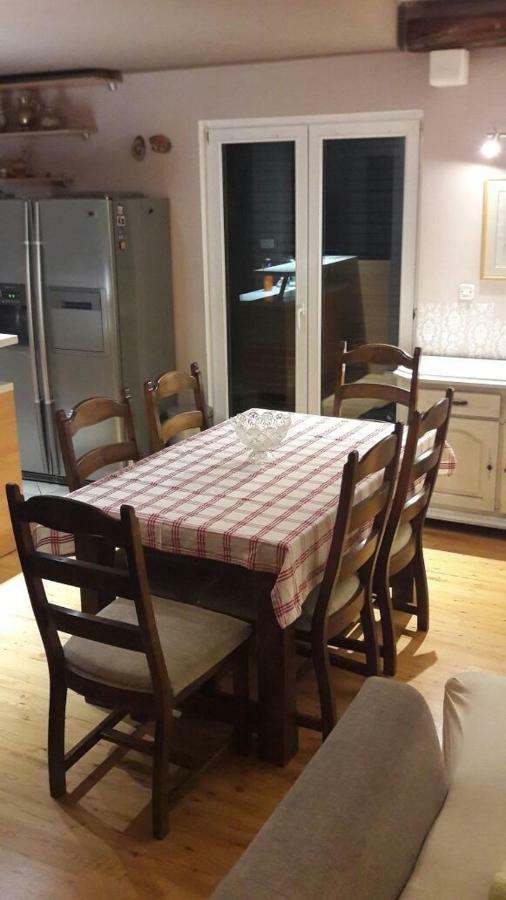 Apartmani Ruza Makarska Eksteriør billede